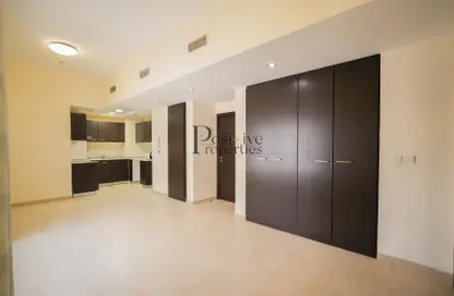 Apartment - 1 Bathroom for sale in Al Thamam 61 - Al Thamam - Remraam - Dubai