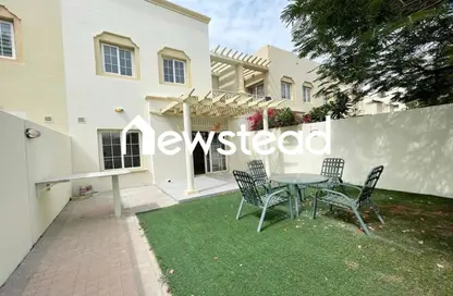 Villa - 2 Bedrooms - 3 Bathrooms for rent in Springs 3 - The Springs - Dubai