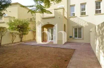 Villa - 2 Bedrooms - 3 Bathrooms for rent in Springs 1 - The Springs - Dubai