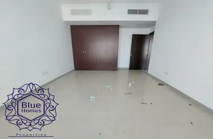 شقة - 2 غرف نوم - 2 حمامات للايجار في المجاز 2 - المجاز - الشارقة