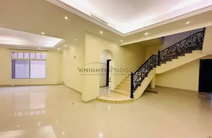 Villa - 5 Bedrooms - 6 Bathrooms for rent in Al Barsha South 2 - Al Barsha South - Al Barsha - Dubai