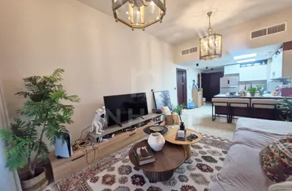 شقة - غرفة نوم - 2 حمامات للبيع في مساكن جويا فيردا - منطقة 11 - قرية جميرا الدائرية - دبي