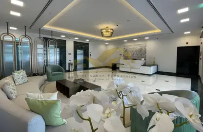 شقة - 2 غرف نوم - 3 حمامات للايجار في ذا فلاجشيب ثري - السطوة - دبي