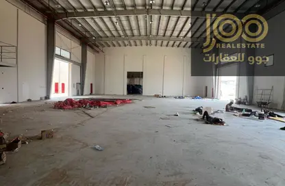 مستودع - استوديو - 3 حمامات للايجار في أم الثعوب - أم القيوين