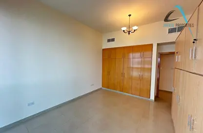 Apartment - 2 Bedrooms - 3 Bathrooms for rent in Julphar Residential Tower - Julphar Towers - Al Nakheel - Ras Al Khaimah