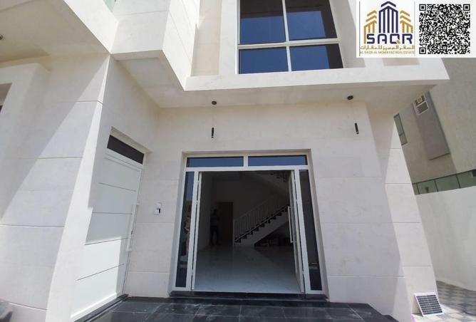 14833342 - Property Image 3