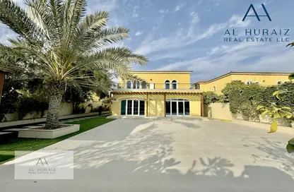 Villa - 4 Bedrooms - 5 Bathrooms for sale in Jumeirah Park Homes - Jumeirah Park - Dubai