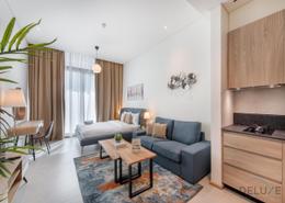 صورةغرفة المعيشة لـ: Studio - 1 حمام للكراء في احياء سيجنيتشر السكنية - قرية الجميرا سركل - دبي, صورة 1