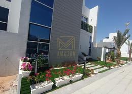 Townhouse - 4 bedrooms - 5 bathrooms for sale in Intima Villas - Victory Heights - Dubai Sports City - Dubai