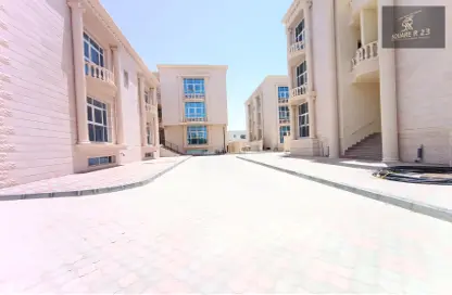 Apartment - 2 Bedrooms - 3 Bathrooms for rent in Mohammed Villas 24 - Mohamed Bin Zayed City - Abu Dhabi