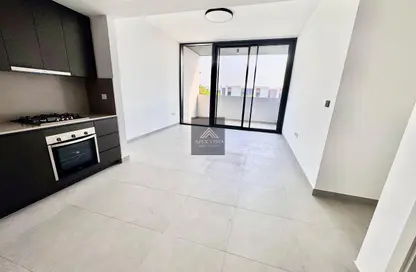 شقة - 2 غرف نوم - 3 حمامات للايجار في ذا جيت 2 - الجادة - الشارقة