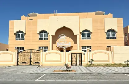 Apartment - 2 Bedrooms - 2 Bathrooms for rent in Mohamed Bin Zayed City - Abu Dhabi