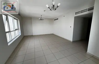 Apartment - 2 Bedrooms - 3 Bathrooms for rent in Al Khan Corniche - Al Khan - Sharjah