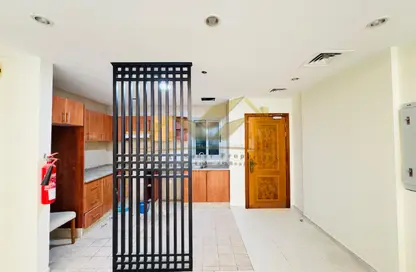 Apartment - 2 Bedrooms - 3 Bathrooms for rent in Mankhool Road - Bur Dubai - Dubai