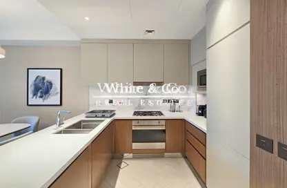 Apartment - 2 Bedrooms - 2 Bathrooms for sale in The Address Residences Dubai Opera Tower 1 - The Address Residences Dubai Opera - Downtown Dubai - Dubai