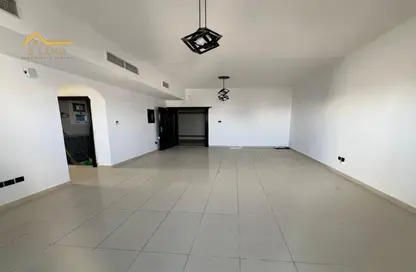 Apartment - 1 Bedroom - 2 Bathrooms for rent in Al Majaz 3 - Al Majaz - Sharjah