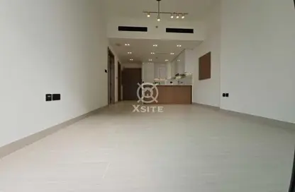 شقة - غرفة نوم - 2 حمامات للايجار في بن غاطي عنبر - قرية الجميرا سركل - دبي
