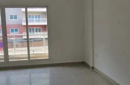 Apartment - 2 Bedrooms - 2 Bathrooms for sale in Tower 1 - Al Reef Downtown - Al Reef - Abu Dhabi