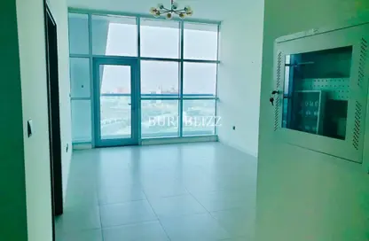 شقة - غرفة نوم - 2 حمامات للايجار في شقق لا ريفييرا - قرية الجميرا سركل - دبي