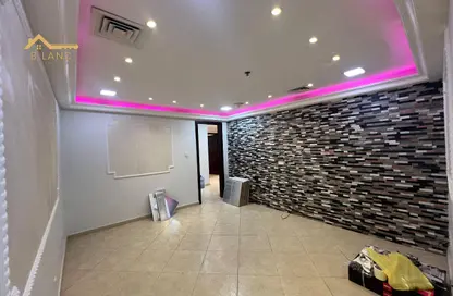 Apartment - 3 Bedrooms - 4 Bathrooms for rent in Al Khan Corniche - Al Khan - Sharjah