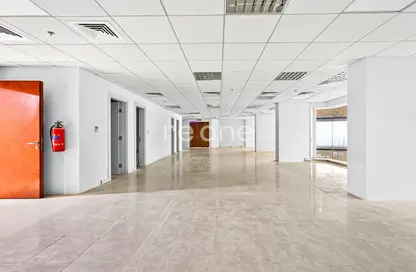 Office Space - Studio - 1 Bathroom for rent in Fairmont Hotel - Sheikh Zayed Road - Dubai