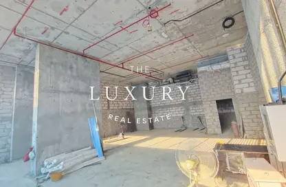 Office Space - Studio - 1 Bathroom for rent in Binghatti Azure - Jumeirah Village Circle - Dubai