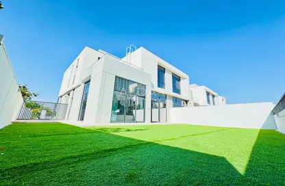 Villa - 4 Bedrooms - 5 Bathrooms for rent in Murooj Al Furjan East - Al Furjan - Dubai