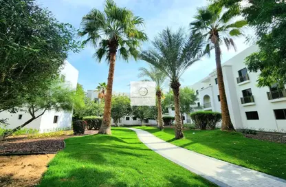 Apartment - 2 Bedrooms - 2 Bathrooms for rent in The Gardens Buildings - The Gardens - Dubai