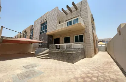 Outdoor Building image for: Villa - 4 Bedrooms - 5 Bathrooms for rent in Khalifa City - Abu Dhabi, Image 1