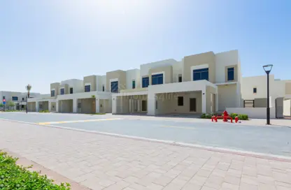 Townhouse - 4 Bedrooms - 4 Bathrooms for rent in Noor Townhouses - Town Square - Dubai