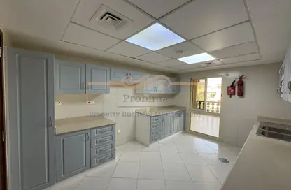 شقة - غرفة نوم - 2 حمامات للايجار في شقق مارينا G - مساكن الحمرا مارينا - قرية الحمرا - رأس الخيمة