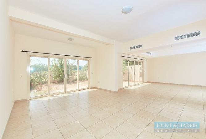 15150016 - Property Image 2