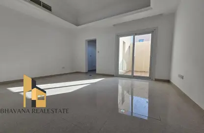 شقة - غرفة نوم - 1 حمام للايجار في فيلات مدينة خليفة آيه - مدينة خليفة أ - مدينة خليفة - أبوظبي