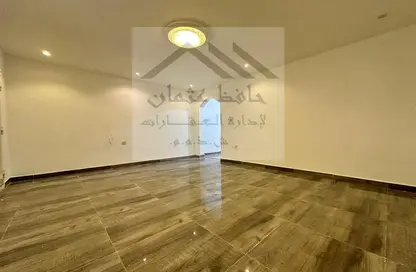 شقة للايجار في هضبة الزعفرانة - منطقة المرور - أبوظبي