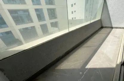 Apartment - 1 Bedroom - 2 Bathrooms for rent in Jumeirah Garden City - Al Satwa - Dubai