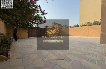فيلا - 5 غرف نوم - 7 حمامات للبيع في 3 المويهات - المويهات - عجمان