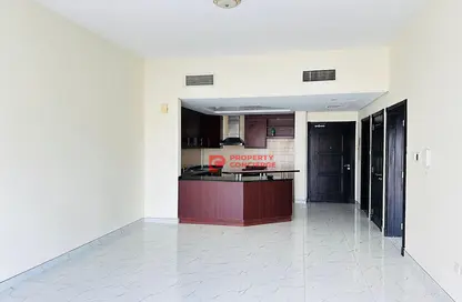 شقة - غرفة نوم - 2 حمامات للبيع في بناية  38إلى107 - طراز البحر المتوسط - ديسكفري غاردنز - دبي