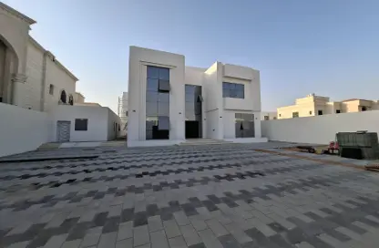 فيلا - 6 غرف نوم - 7 حمامات للايجار في مدينة الرياض - أبوظبي