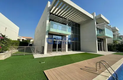 Villa - 4 Bedrooms - 5 Bathrooms for sale in District One Phase III - District One - Mohammed Bin Rashid City - Dubai