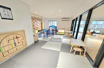Apartment - 3 Bedrooms - 3 Bathrooms for rent in Al Rigga Building - Al Muraqqabat - Deira - Dubai