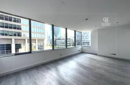 Apartment - 2 Bedrooms - 2 Bathrooms for rent in Sky Gardens - DIFC - Dubai
