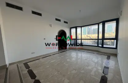 Villa - 6 Bedrooms - 4 Bathrooms for rent in Al Manhal - Abu Dhabi