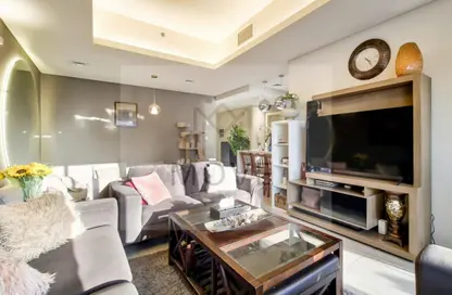 Apartment - 2 Bedrooms - 2 Bathrooms for sale in Park View Tower - Jumeirah Village Circle - Dubai