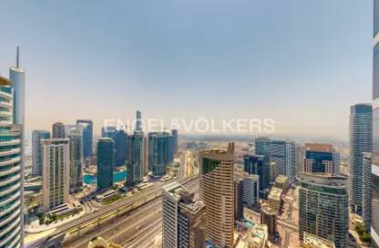 Apartment - 2 Bedrooms - 2 Bathrooms for sale in Vida Residences Dubai Marina - Dubai Marina - Dubai