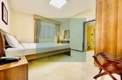 شقة - 2 غرف نوم - 2 حمامات للايجار في بناية الكالي - منطقة النادي السياحي - أبوظبي