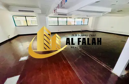Office Space - Studio - 2 Bathrooms for rent in Al Majaz 3 - Al Majaz - Sharjah