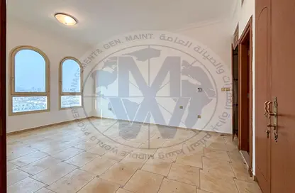 Apartment - 3 Bedrooms - 3 Bathrooms for rent in Al Nahyan - Abu Dhabi