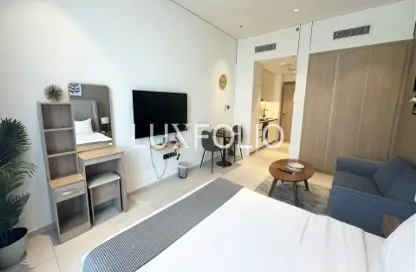 Apartment - Studio - 1 Bathroom for rent in Beverly Residence - Jumeirah Village Circle - Dubai