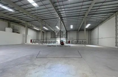 مستودع - استوديو - 2 حمامات للايجار في أم الثعوب - أم القيوين