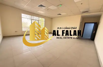 مكتب - استوديو - 1 حمام للايجار في المنطقة الصناعية رقم 5 - المنطقة الصناعية بالشارقة - الشارقة